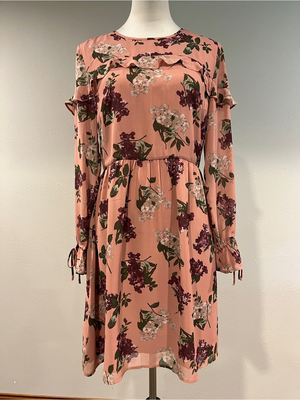 Loft Floral Long Sleeve knee length size 2 - Picture 1 of 12